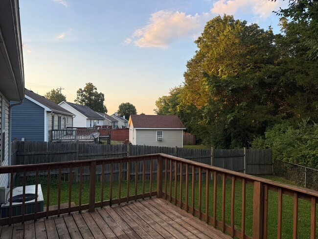 Building Photo - Charming 3-Bedroom Home with Large Lot