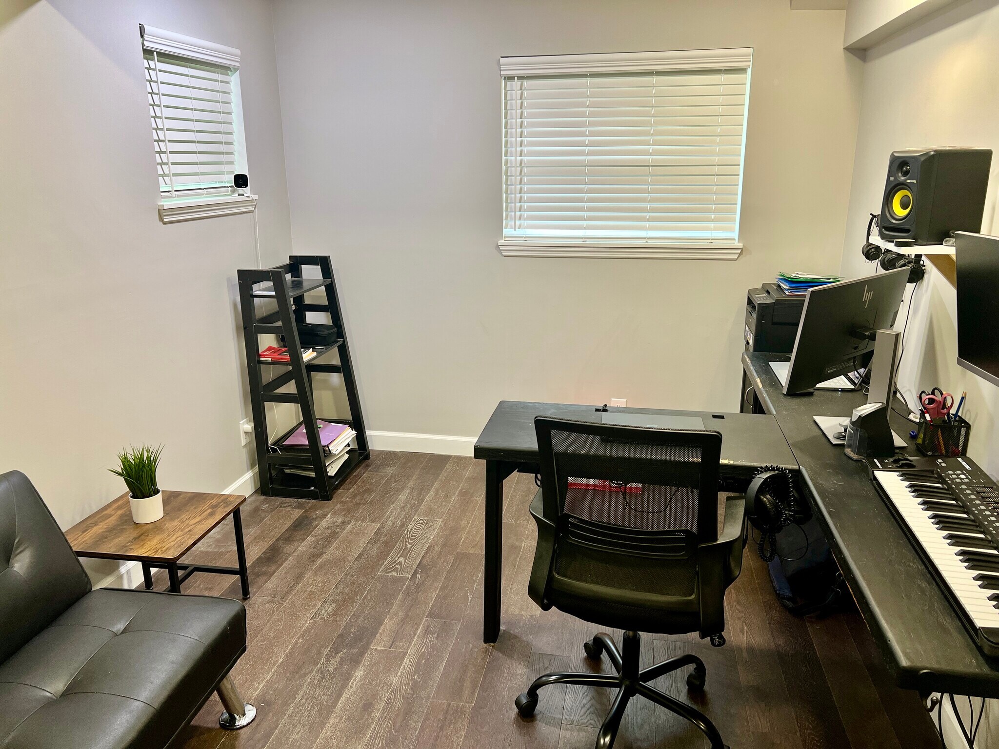 Secondary BR 4 / Office - 4531 Embry Rd