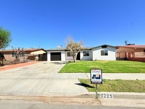 Building Photo - NewB PS T 85225
