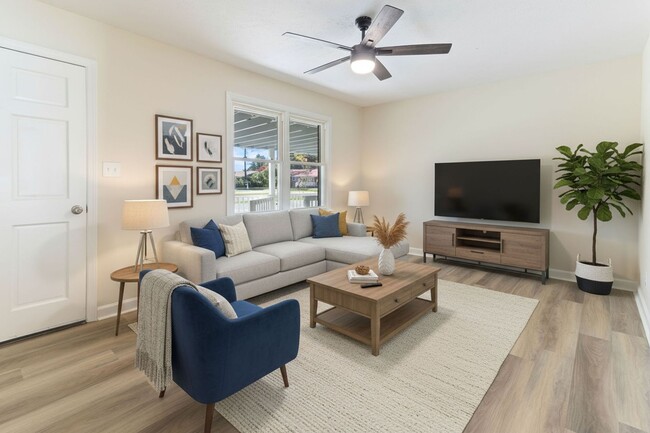 Building Photo - 1106 Bullard St