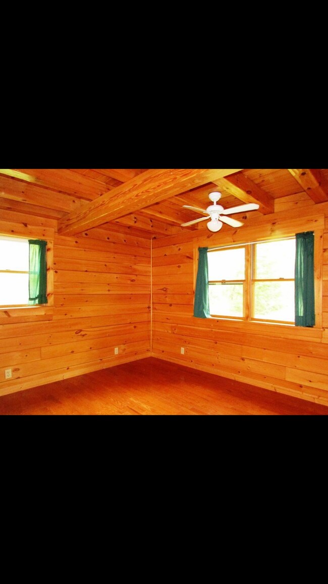 Building Photo - 1415 Briscoe Rd