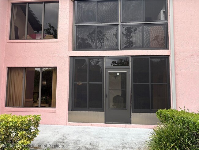 Building Photo - 5762 Matanzas Dr