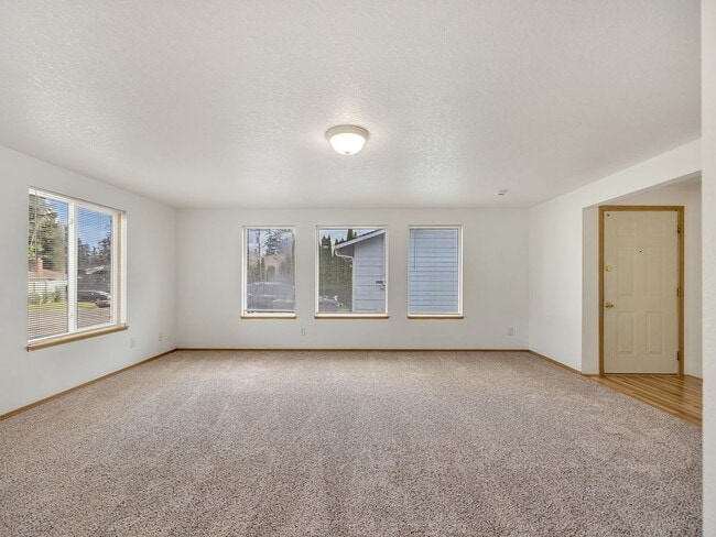 Building Photo - 1525 7th St