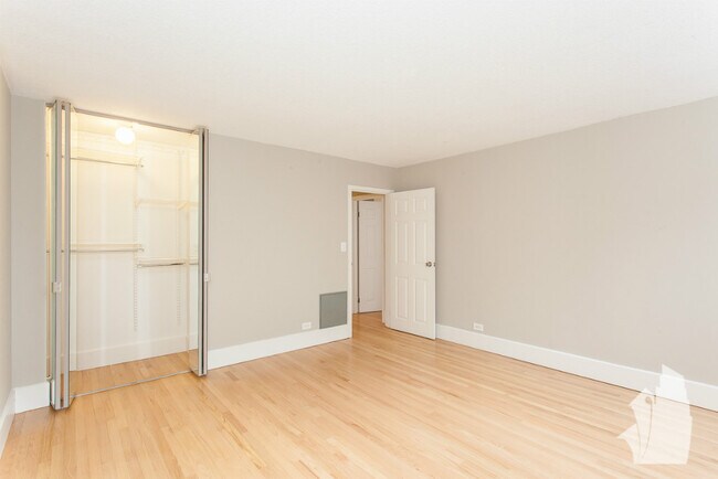 Building Photo - E Division