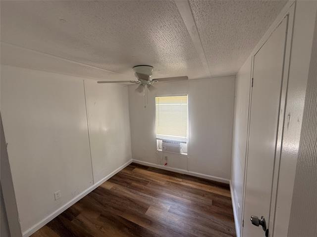 Building Photo - 541 Simmons Dr