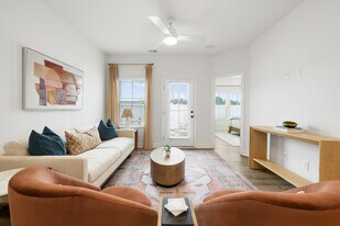 Building Photo - Oak Lake Townhomes