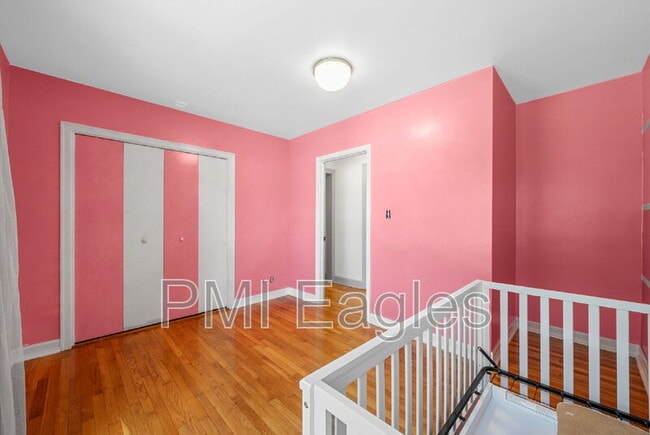 Building Photo - 2721 S Virginia St