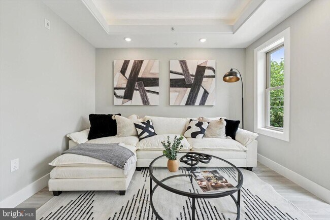 Building Photo - 2401 N 2nd St