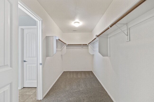 Building Photo - Beautiful Home In Aubrey ISD