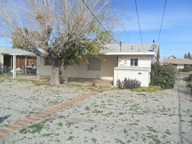 Building Photo - 11139 W Elk Ave