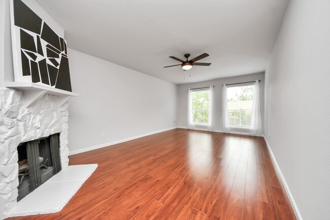 Building Photo - 4641 Wild Indigo St