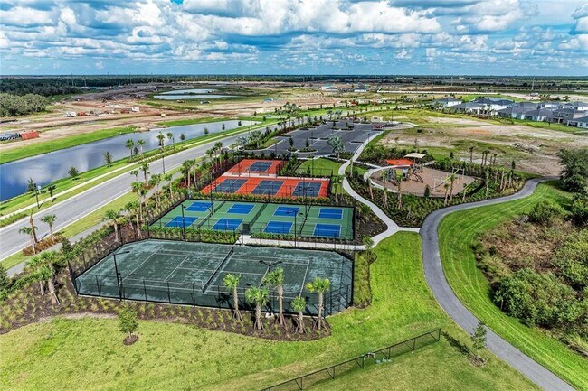 Building Photo - 18143 Wheathouse Pl