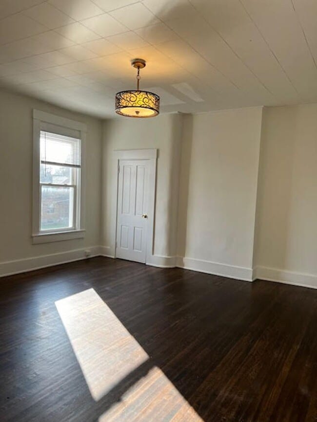 Building Photo - 1424 California Ave