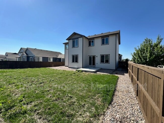 Building Photo - 5403 Vona Dr