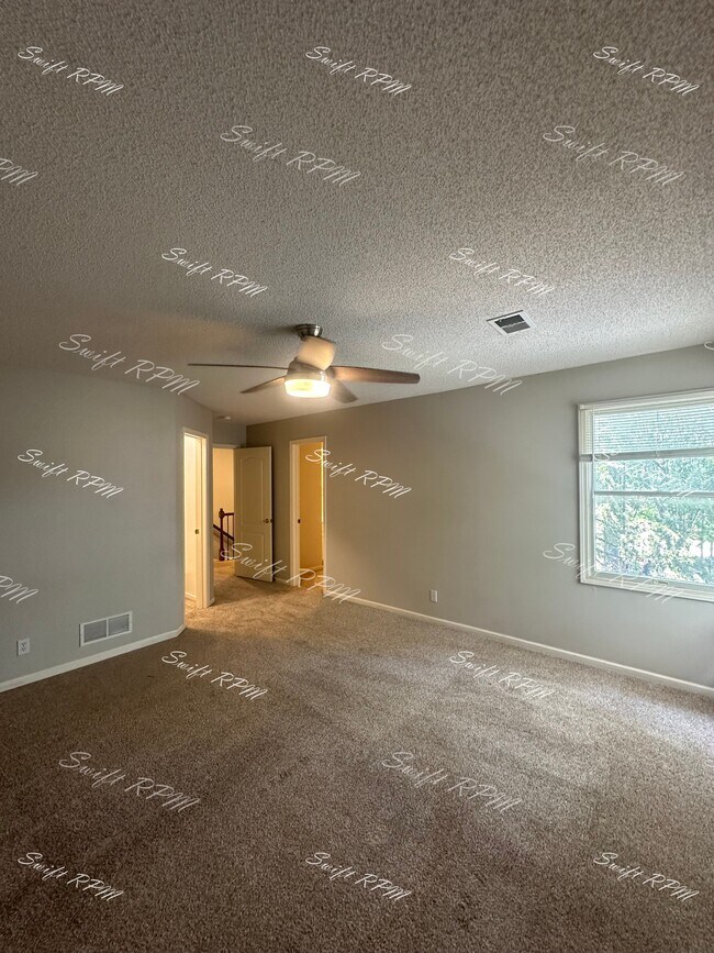 Building Photo - 9128 W 132nd Terrace