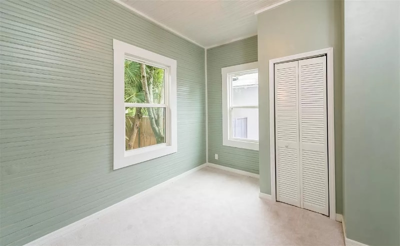 Building Photo - 98 Keith St