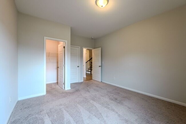 Building Photo - 1670 Branthaven Ln