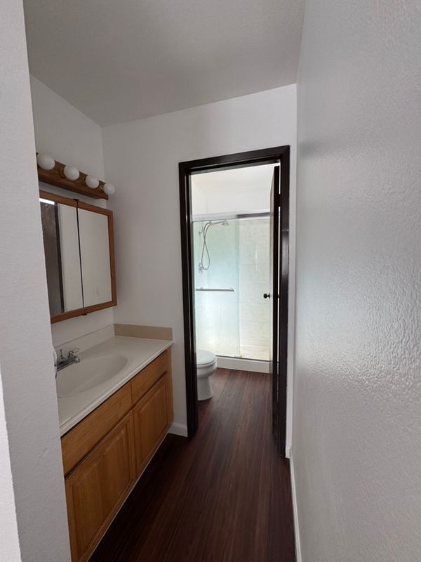 Building Photo - 142 Morton Dr