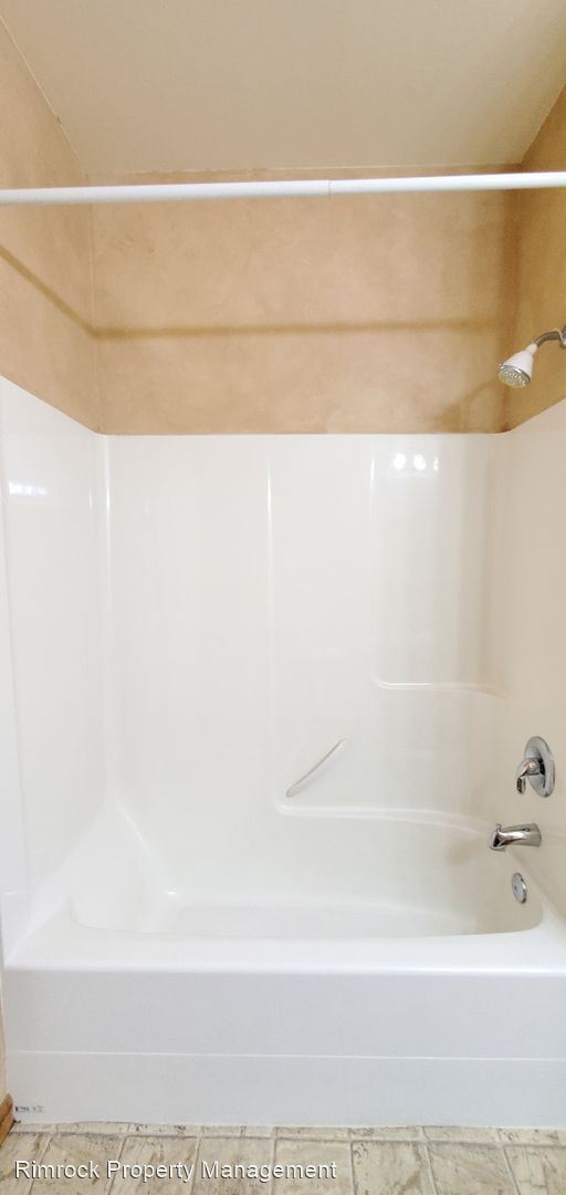 Building Photo - 3 br, 2 bath House - 5820 Kit Ln. S.