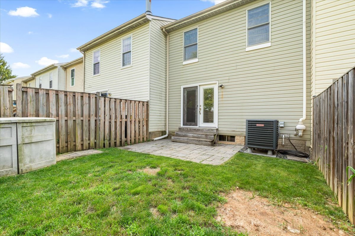 Building Photo - 4975 Pintail Ct