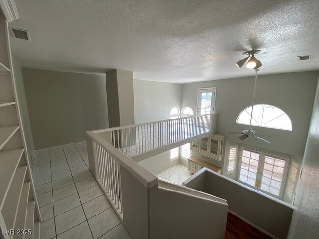 Building Photo - 8009 Festivity Cir