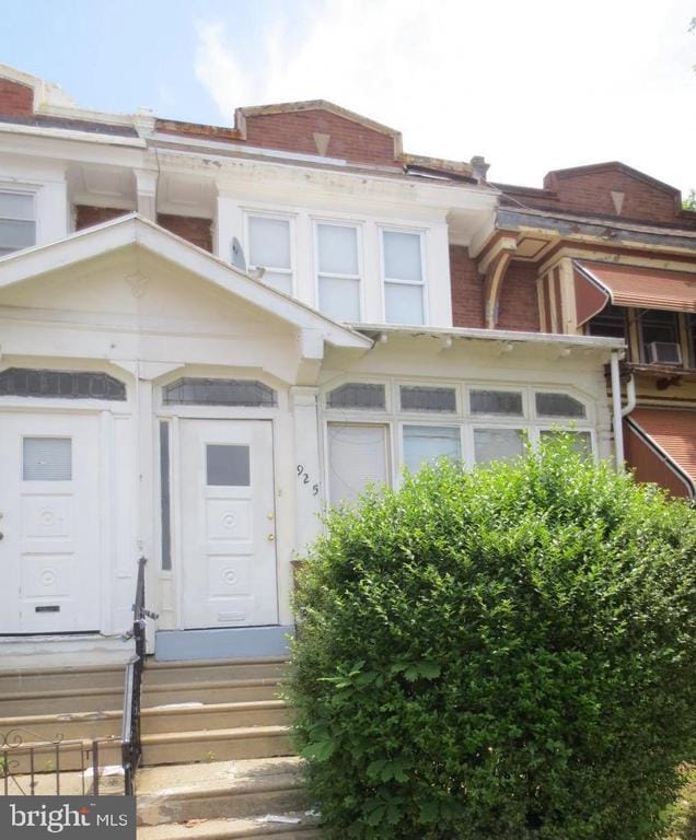 Building Photo - 925 S 59th St