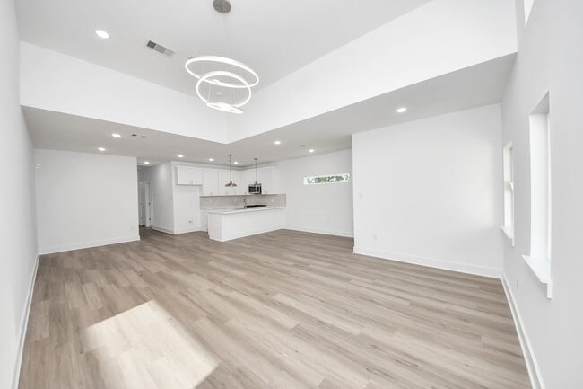 Building Photo - 9409 Caddo Rd