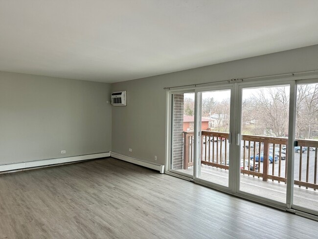 Building Photo - 8656 84th Ct