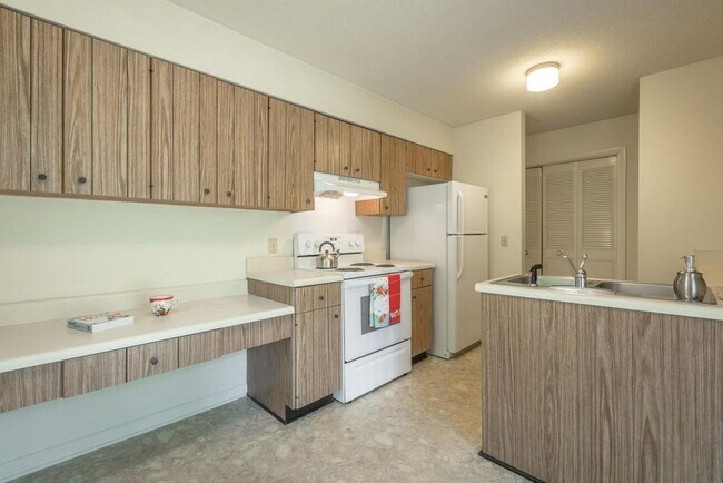 Building Photo - 3408 Gail Dr