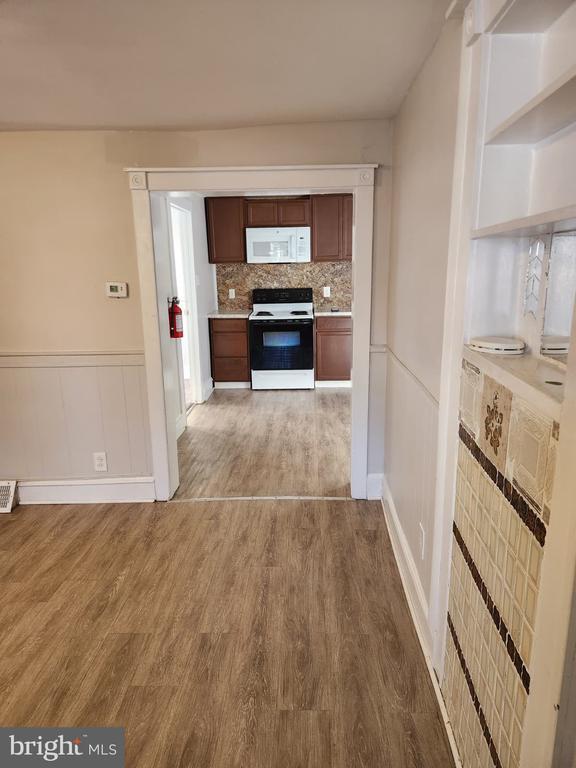 Building Photo - 73 E Branch Ave