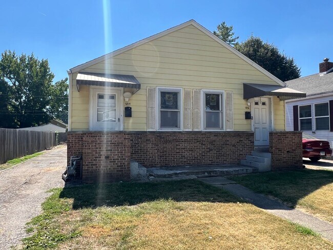 Primary Photo - 1816-1818 E Watch Ave