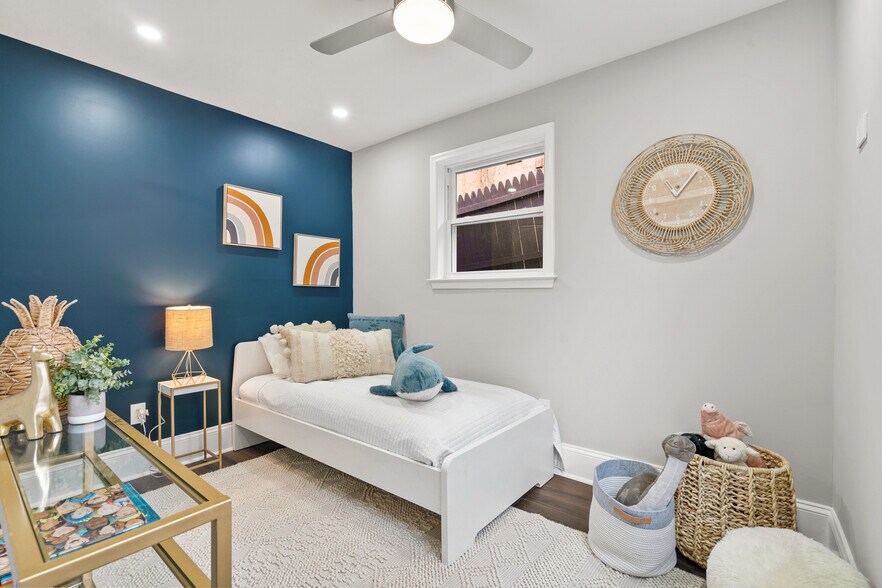 Bedroom 2 - 612 44th St NE