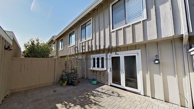 Building Photo - Seal Beach Condo Near Beach