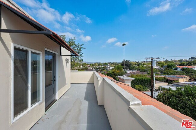 Building Photo - 1107 Princeton St