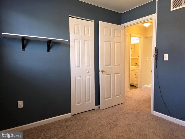 Building Photo - 28 Briar Ln