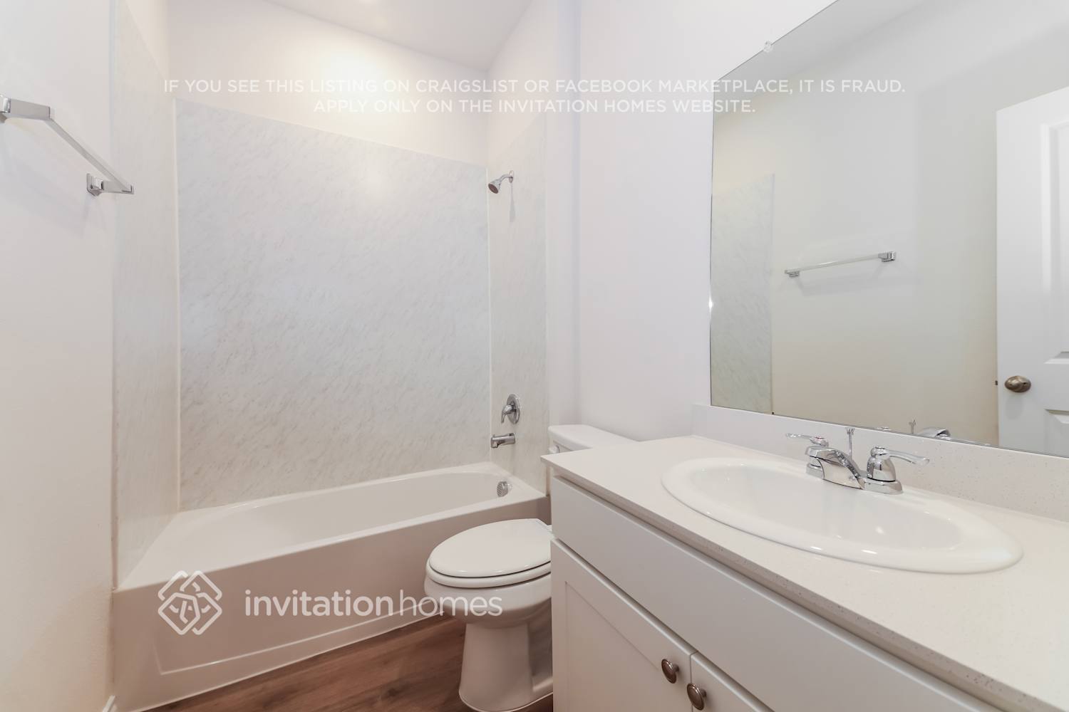 Building Photo - 3928 River Rock Ave