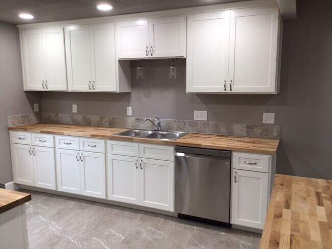 Building Photo - 3BD/2BA Home in Washougal