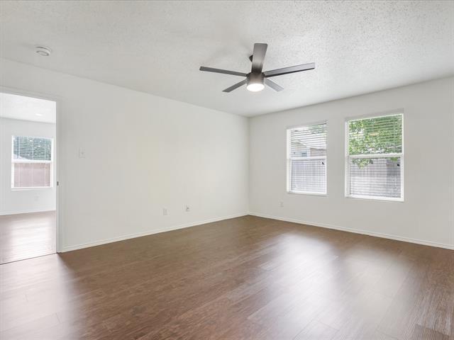 Building Photo - 4816 Waterford Dr