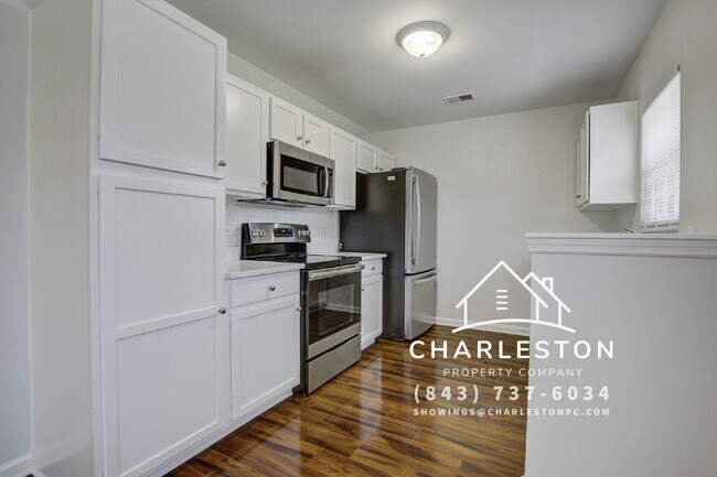 Building Photo - 138 Thistle Rd