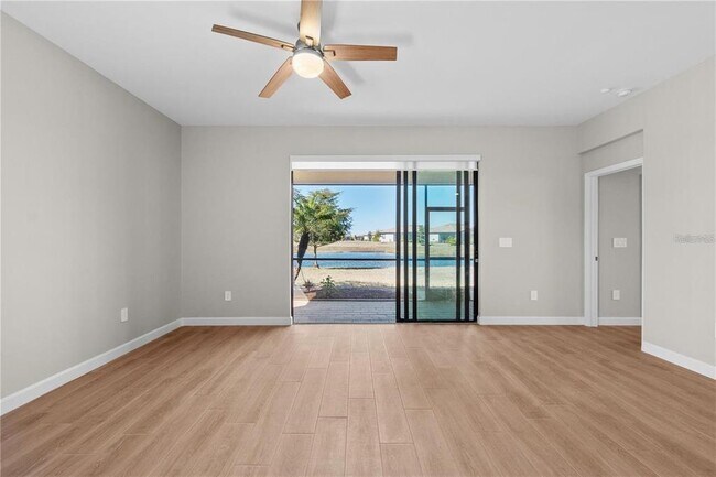 Building Photo - 15719 Islandwalk Ave