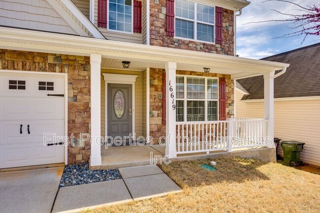 Building Photo - 16619 Broadwing Pl