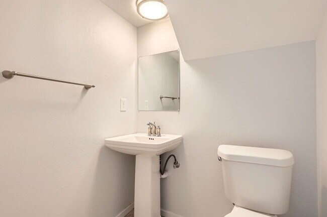 Building Photo - 11426 Bristle Oak Trail