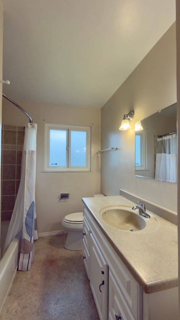 Building Photo - 3 bedroom | 2 bath | Single family home in Citrus Heights