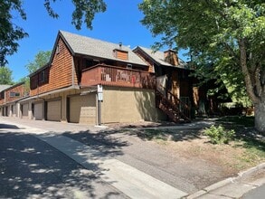 Building Photo - 1237 S Dillon Way