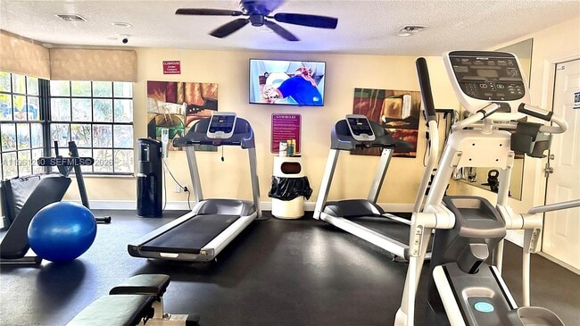 Building Photo - 10135 W Sunrise Blvd