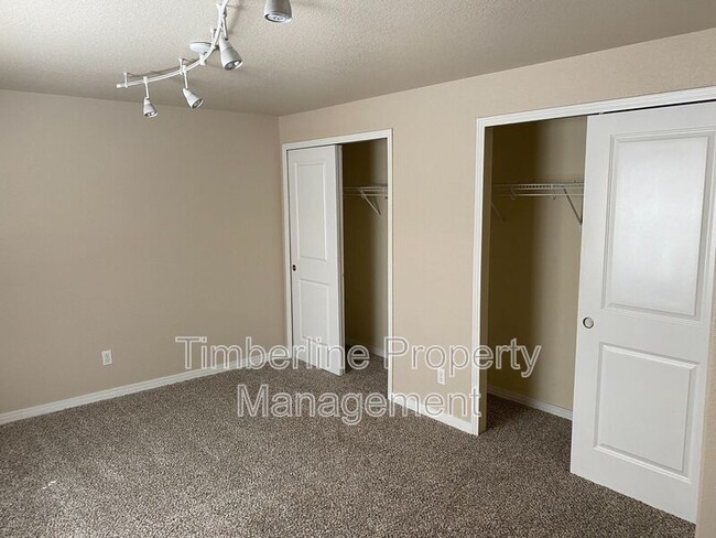 Building Photo - 14786 Air Garden Ln