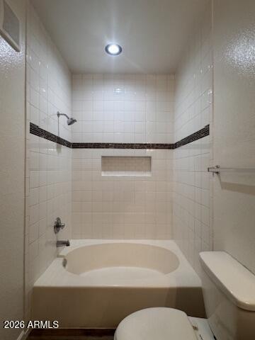 Building Photo - 2929 W Yorkshire Dr