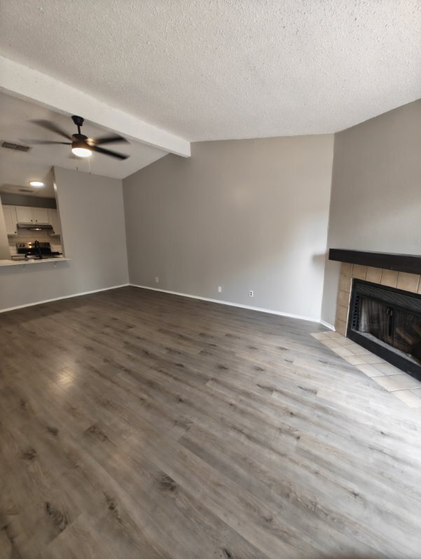 Building Photo - 5512 Lochmoor-