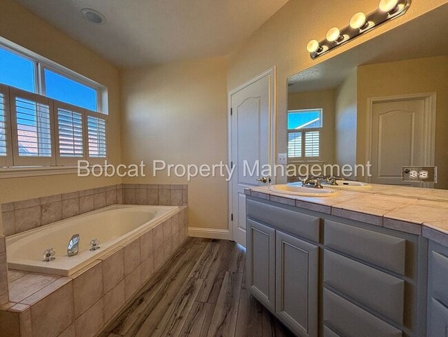 Building Photo - 2963 Hot Springs Dr