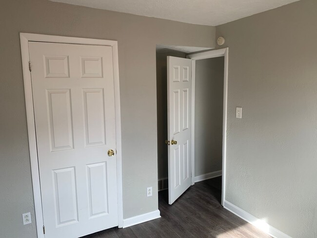 Building Photo - North Shore - 4 BR, 2 Bath with High-End K...